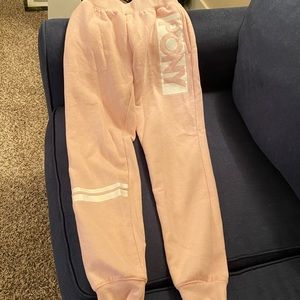 pink/gray girls sweatsuit. The perfect 2 piece set